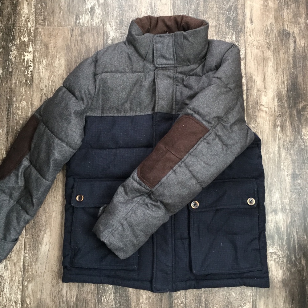 Korean Brand Men’s Coat Size S-M